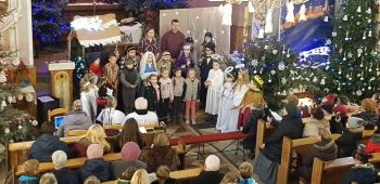 Jasełka dla parafian w&nbsp;kościele w&nbsp;Zbrachlinie