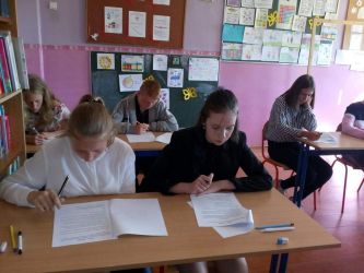 Konkurs matematyczno - językowy